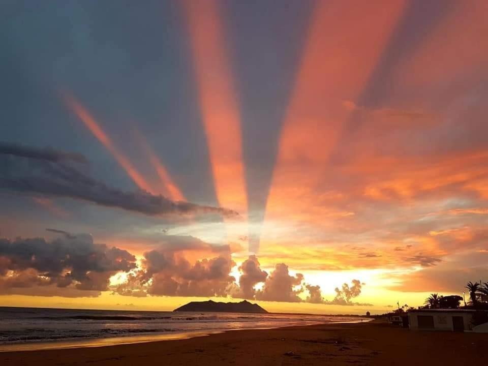 Incantevole Attico 1Minuto Dal Mare Wifi Netflix Terracina Zewnętrze zdjęcie